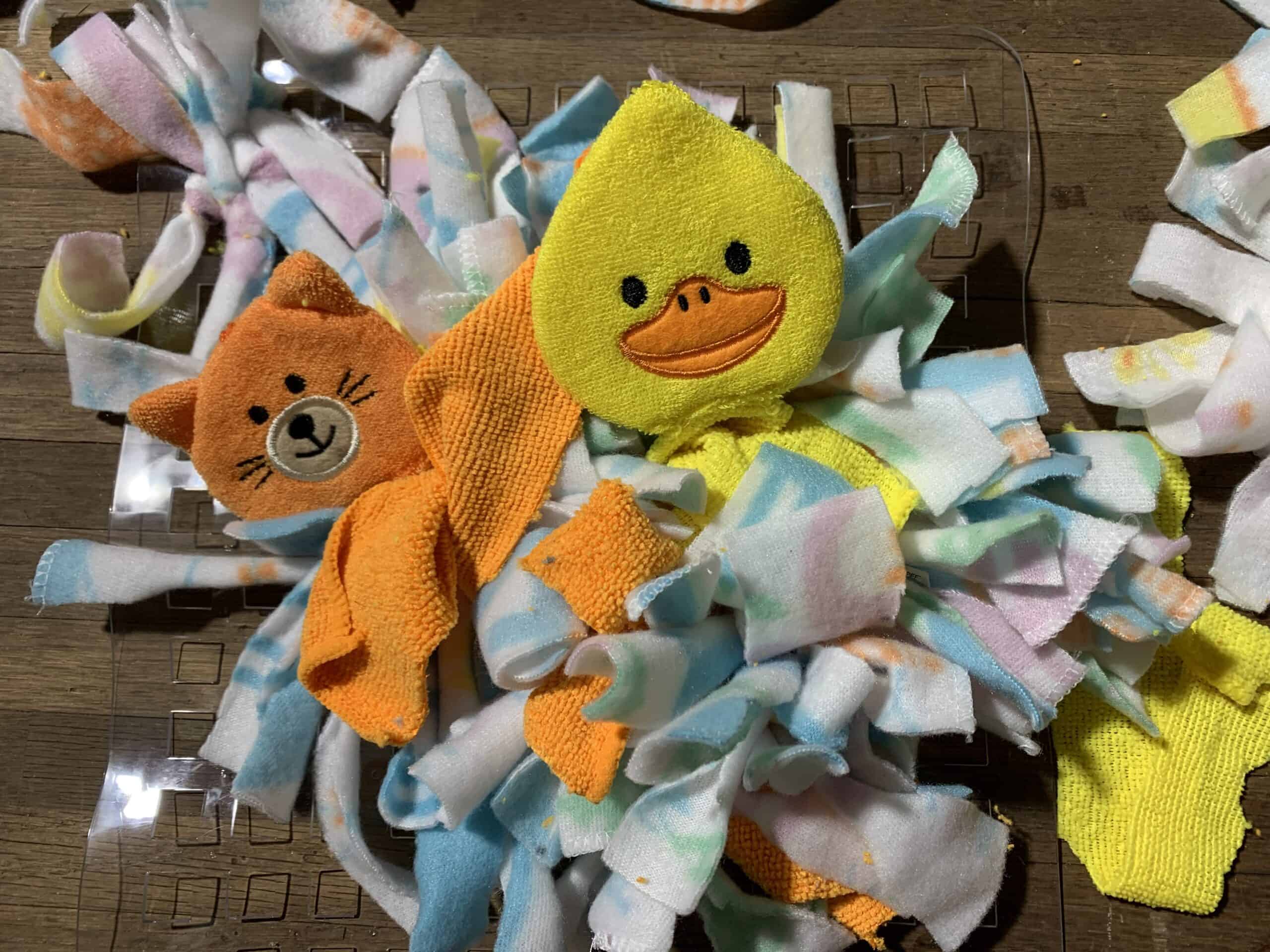 This DIY Snuffle Mat Makes Mealtime Healthier and More Fun